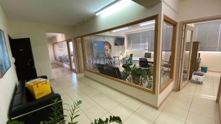 130m2 Office 4 Rooms 1  Minute To Highway - 1