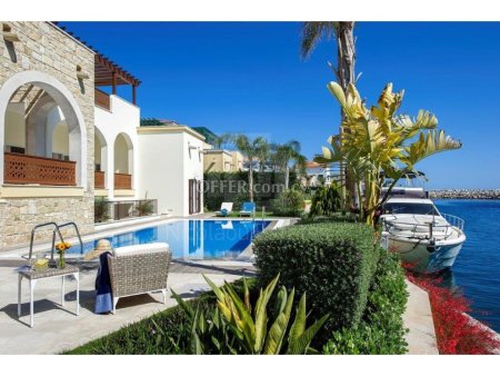 Luxury three bedroom large apartment in Limassol Marina of Limassol - 9