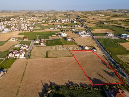 Shared residential field in Athienou Larnaca - 3