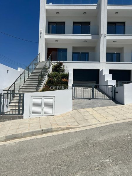 House (Semi detached) in Agios Tychonas, Limassol for Sale - 6