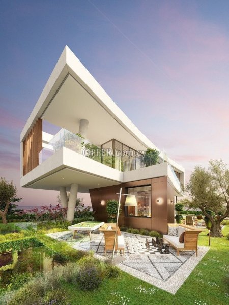 House (Detached) in Park Lane Area, Limassol for Sale - 2