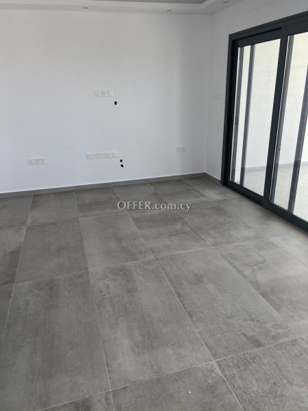 House (Semi detached) in Agios Tychonas, Limassol for Sale - 4