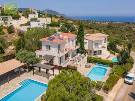Detached Villa in Neo Chorio - 7