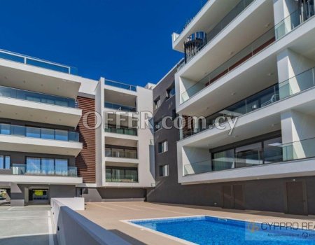 Luxury 2 Bedroom Apartment in Tourist Area