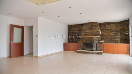New For Sale €650,000 Villa 5 bedrooms, Detached Kiti Larnaca - 5