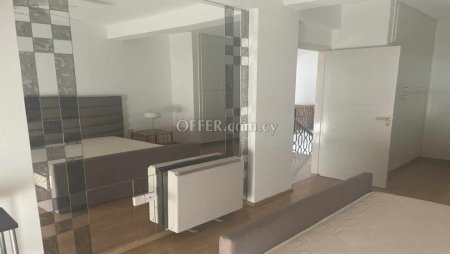 New For Sale €370,000 Apartment 3 bedrooms, Larnaka (Center), Larnaca Larnaca - 2
