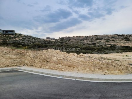 Building Plot for sale in Agios Tychon, Limassol - 1