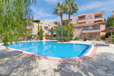 2 bedroom flat for sale in pegeia