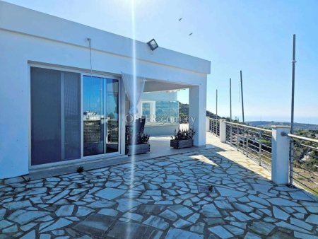 4 Bed Detached Villa for sale in Mesa Chorio, Paphos - 10