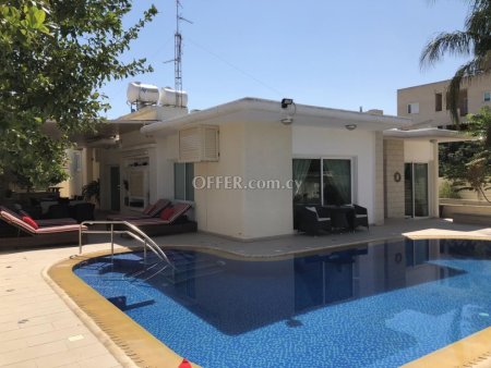 New For Sale €690,000 House 5 bedrooms, Detached Pallouriotissa Nicosia - 10