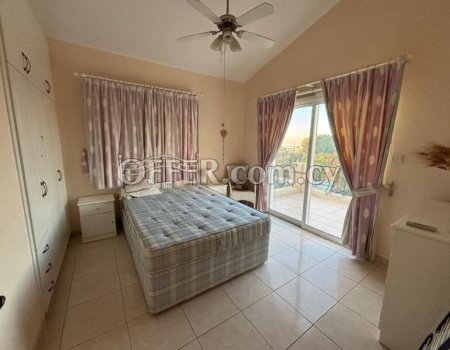 Spacious villa in Chloraka walking distance to all amenities - 5