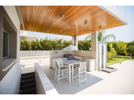 Modern four bedroom villa for sale in Agios Tychonas - 4