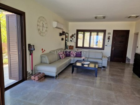 House for sale in Tala - 5