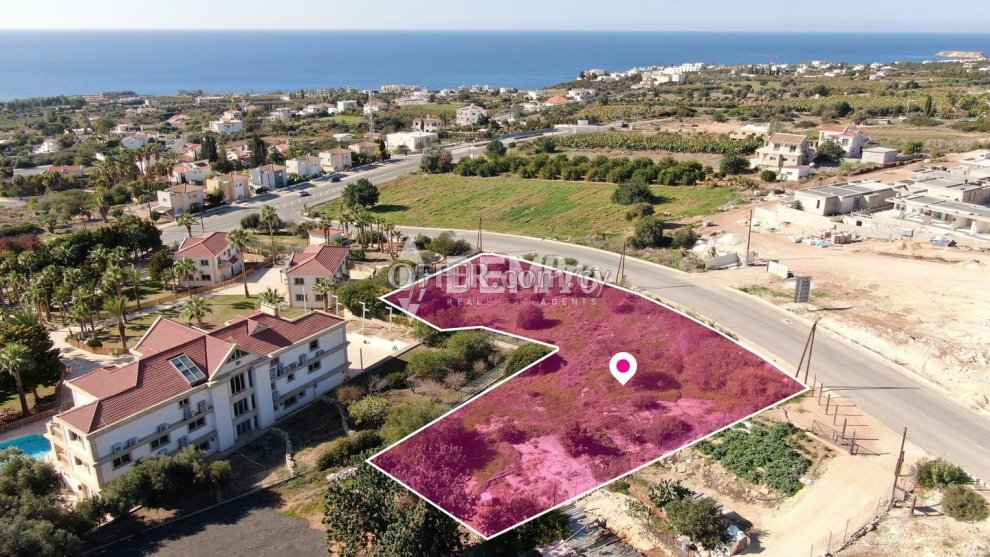 Villa For Sale in Peyia, Paphos - DP3930 - 2