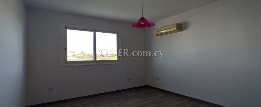 New For Sale €125,000 Apartment 2 bedrooms, Geri Nicosia - 6