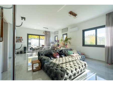 Immaculate modern five bedroom villa in Potamos Germasogeia area - 10