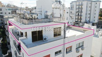 Top floor three bedroom apartment in Agios Antonios, Nicosia - 6