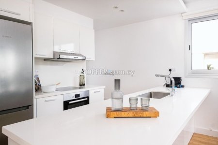 3 Bed Apartment for Rent in Mesa Geitonia, Limassol - 8