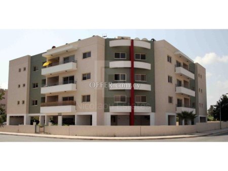 Top floor two bedroom apartment in Papas area with communal swimming pool - 6