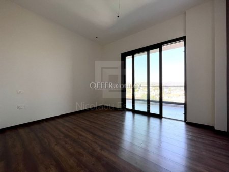New three bedroom penthouse in in the prestigious Columbia area of Limassol - 3