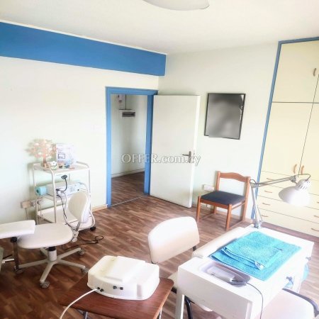 New For Sale €250,000 Apartment 2 bedrooms, Retiré, top floor, Larnaka (Center), Larnaca Larnaca - 2