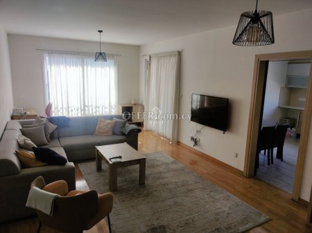THREE BEDROOM FULLY FURNISHED APARTMENT IN THE HEART OF CITY CENTRE