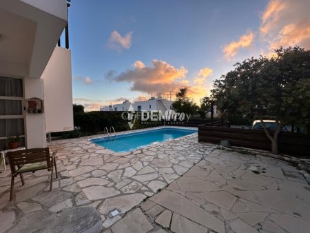 Villa For Rent in Peyia, Paphos - DP3991