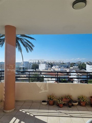 3 Bedroom Apartment with Spacious Internal Spaces and Very  Beautiful  - 5