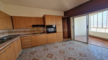 New For Sale €165,000 Apartment 3 bedrooms, Larnaka (Center), Larnaca Larnaca - 9