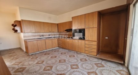 New For Sale €165,000 Apartment 3 bedrooms, Larnaka (Center), Larnaca Larnaca - 8