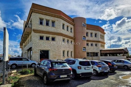 Shared Commercial Building in Deryneia - 4