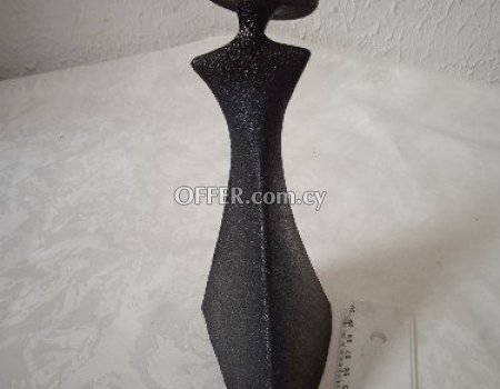 Kosta boda solid glass figurine, catwalk, signed by kjell engman, madame in black. - 5