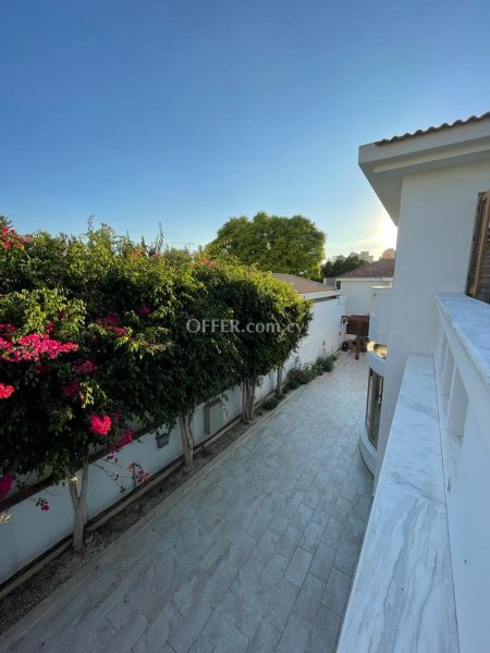 New For Sale €1,350,000 Villa 6 bedrooms, Detached Aglantzia Nicosia - 4