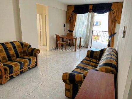 2 Bedrooms Apartment near Evangelismos clinic with guest toilet