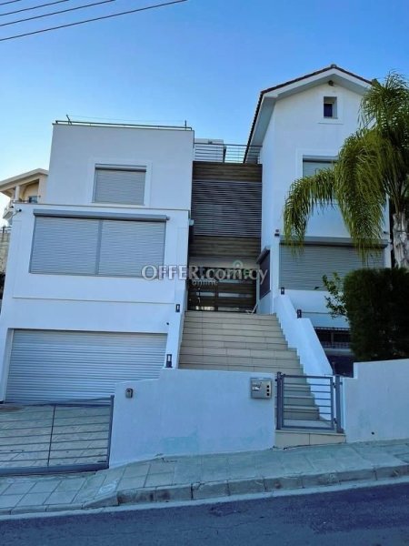 3 + 1 Bedroom Detached Villa For Rent Limassol