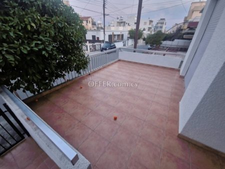 3 Bed Semi-Detached House for rent in Mesa Geitonia, Limassol