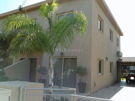 3 Bed Semi-Detached House for rent in Trachoni, Limassol