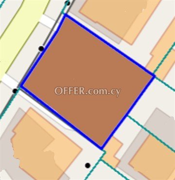 Commercial Plot Of 668 Sq.m.  Οn A Central Road In Nicosia - 1