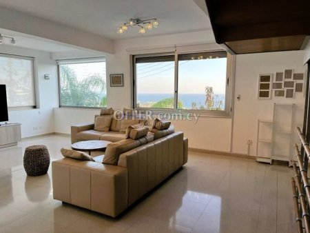 3 + 1 Bedroom Detached Villa For Rent Limassol - 10