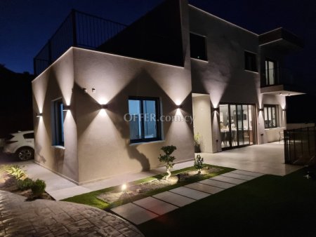 4 Bed Detached Villa for sale in Parekklisia, Limassol - 10