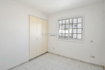 3 Bed Apartment for Sale in Agios Nicolaos, Larnaca - 7