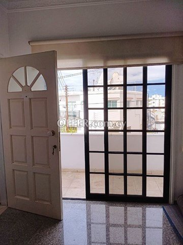  3 Bedroom Upper House In Lakatamia- Pefkos Αrea, Nicosia - 4