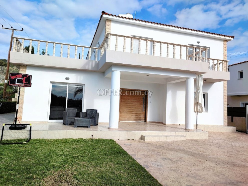5 Bed Detached Villa for sale in Chlorakas, Paphos - 3