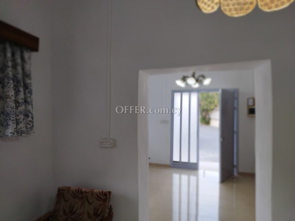 3-bedroom Detached Villa 100 sqm in Larnaca (Town) - 2