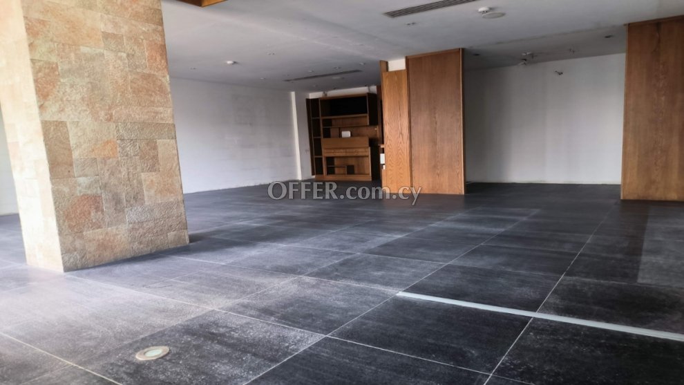 For Rent €1,700 Nicosia (center), Lefkosia Nicosia - 11