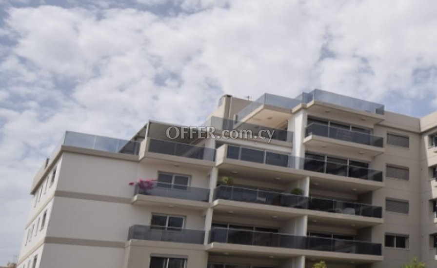 New For Sale €290,000 Apartment 4 bedrooms, Strovolos Nicosia - 2