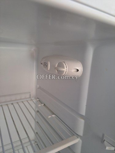Affordable Fridge Freezer in Excellent Condition - Only 150 Euros! Ακολουθούν Ελληνικά - 5