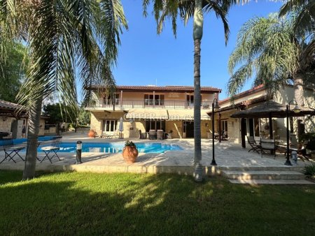 4 Bed Detached Villa for sale in Parekklisia, Limassol