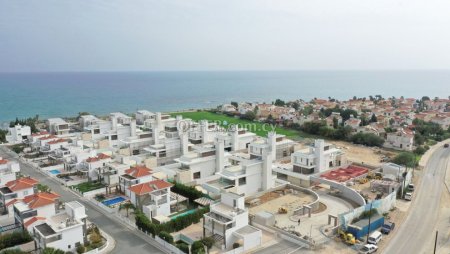 4 Bed Detached Villa for Sale in Pervolia, Larnaca