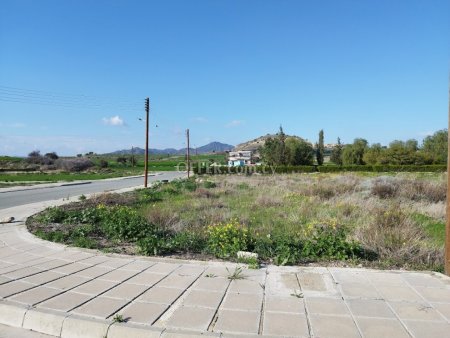 Building Plot 612 sm in Anafotia, Larnaca - 1